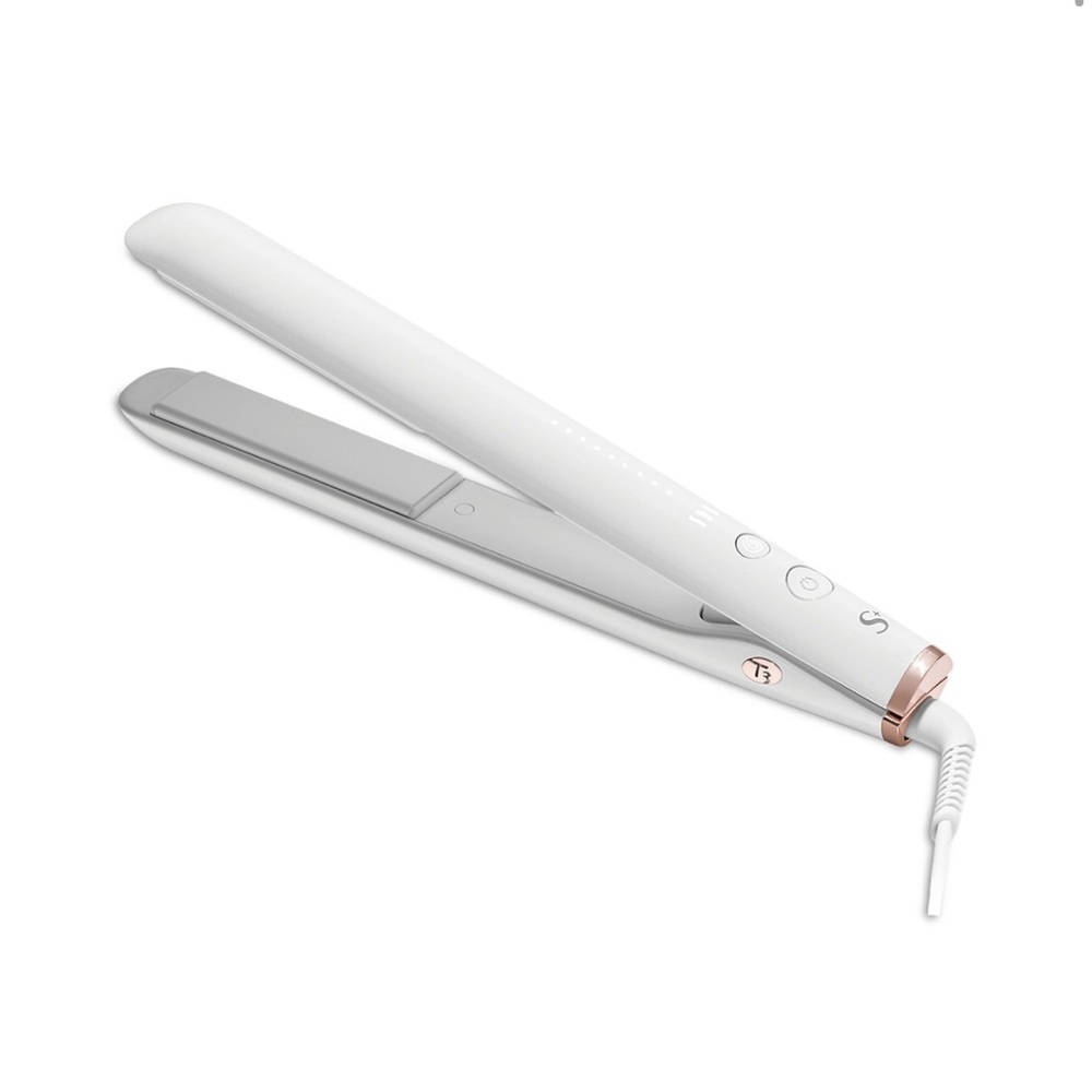 BNIB T3 SinglePass StyleMax Professional 1" Flat Iron